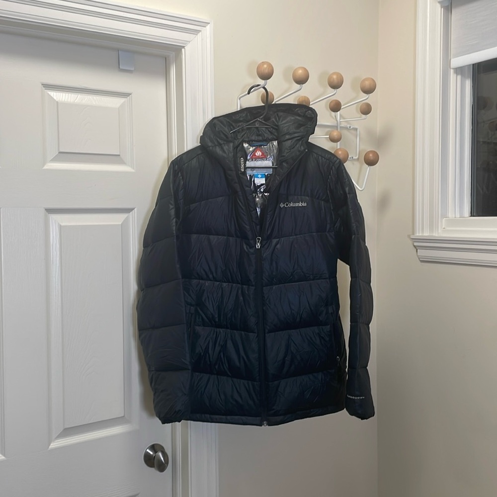 Columbia - 650 TD Puffer Jacket With Hood - Black - M